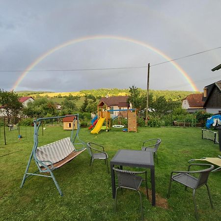 Apartman Lucky 5 Izbovy Rodinny Dom Dış mekan fotoğraf