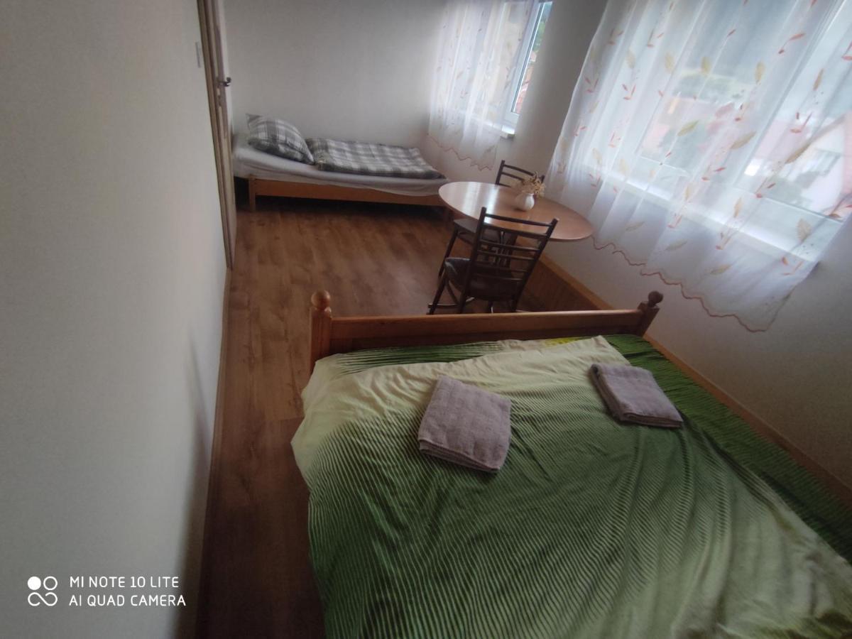 Apartman Lucky 5 Izbovy Rodinny Dom Dış mekan fotoğraf