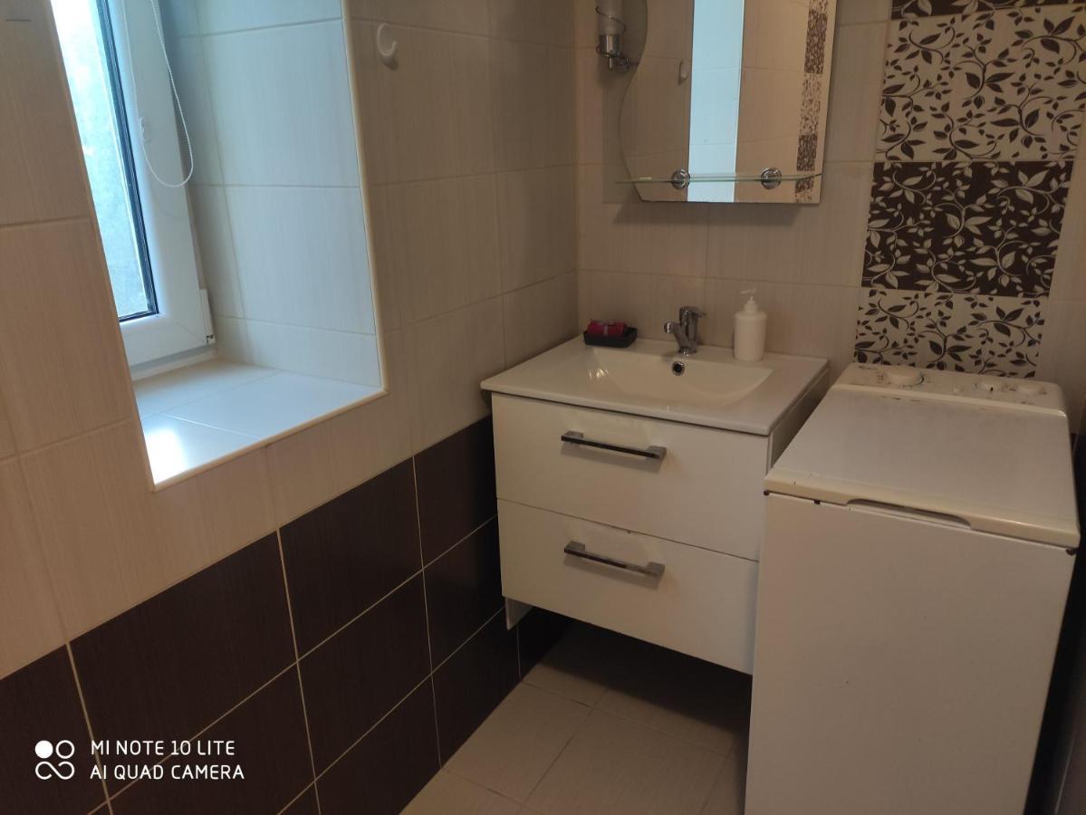Apartman Lucky 5 Izbovy Rodinny Dom Dış mekan fotoğraf